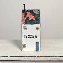 Load image into Gallery viewer, William Morris town house "Millicent"