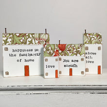 Load image into Gallery viewer, William Morris cottage "Emmeline"