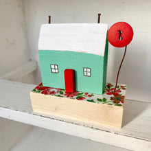 Load image into Gallery viewer, 7PM Friday workshop:Little Wooden House with Button Flower SOLD OUT!
